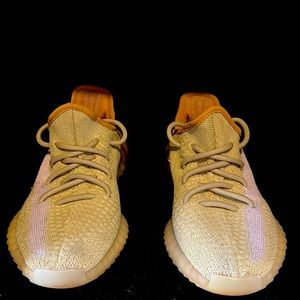 Yeezy boost 350 size 4 1/2 kids